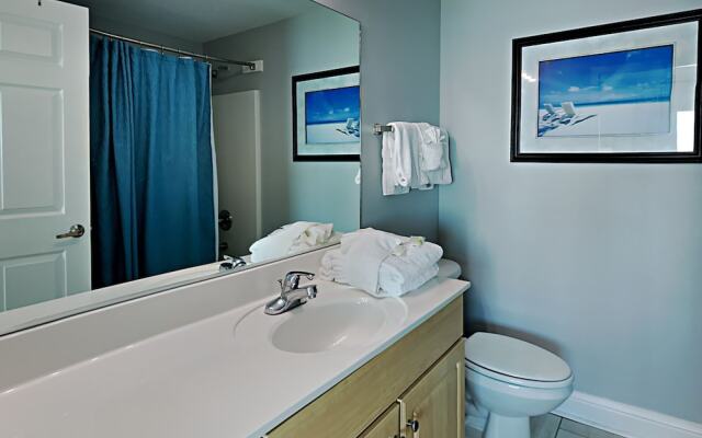 Crystal Shores by Southern Vacation Rentals