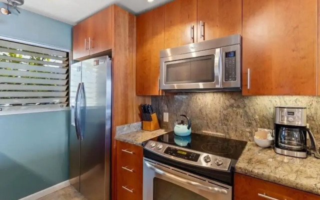 Royal Mauian, #207 2 Bedroom Condo