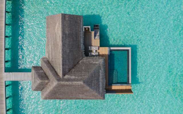 Vakkaru Maldives Hotel