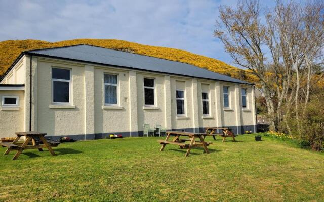 Helmsdale Lodge Hostel - all rooms en-suite