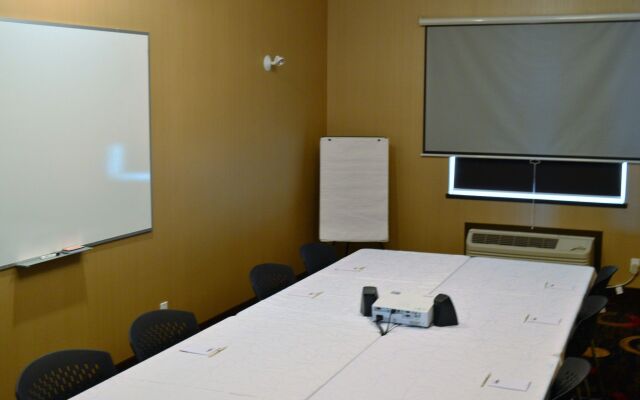 Best Western Plus Kindersley Hotel