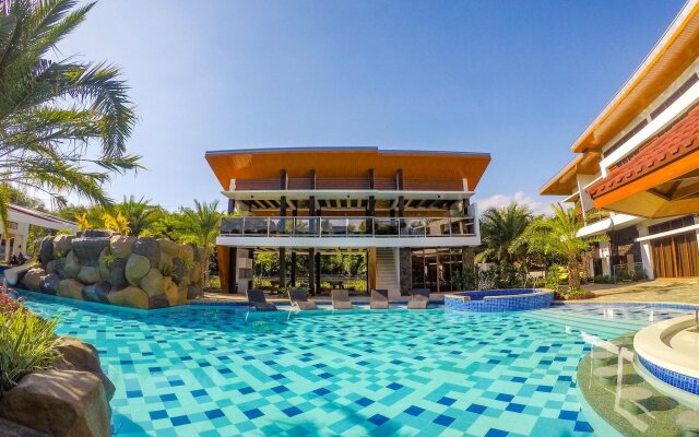 Calinisan Beach Resort