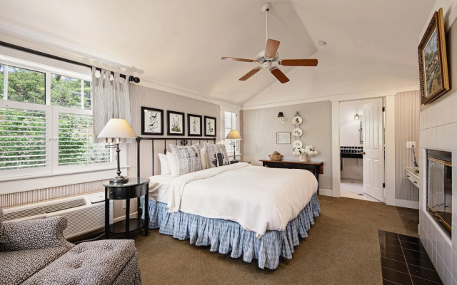 Orchard Hill