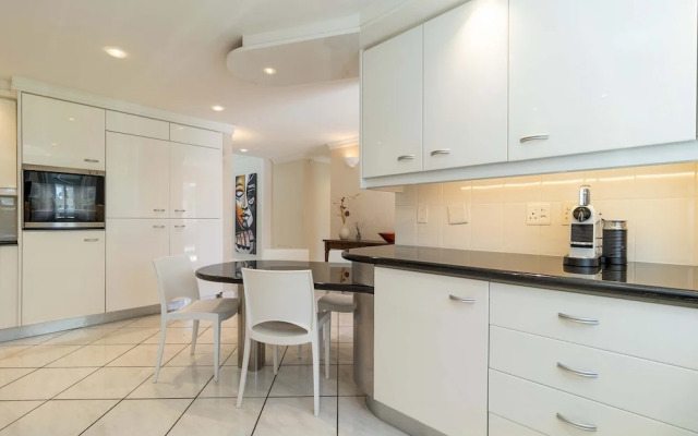 3 Bedroom Apartment - Beach Club