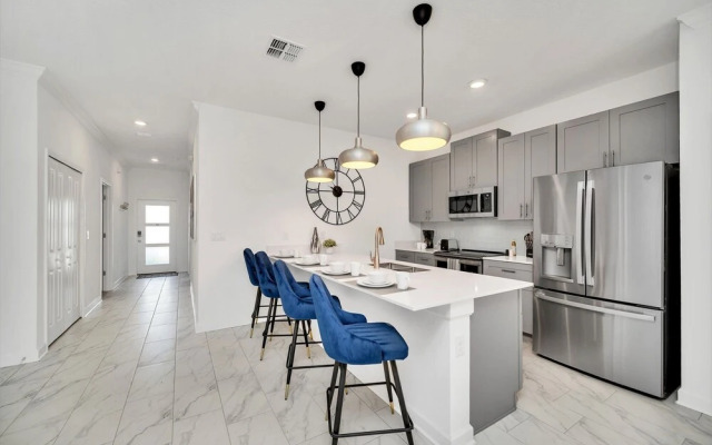 4200 Paragraph Drive