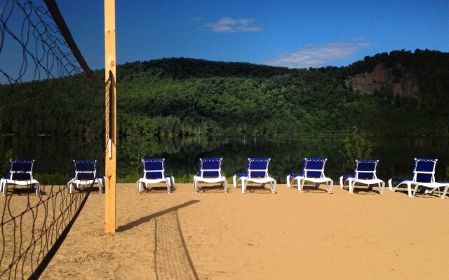 Elysium Suites-sur-Lac
