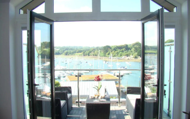 Topsail, Falmouth