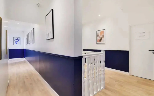 Amazing Apart 1br/4p - Voltaire / Nation - 1