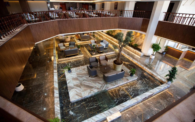 Petra Moon Hotel