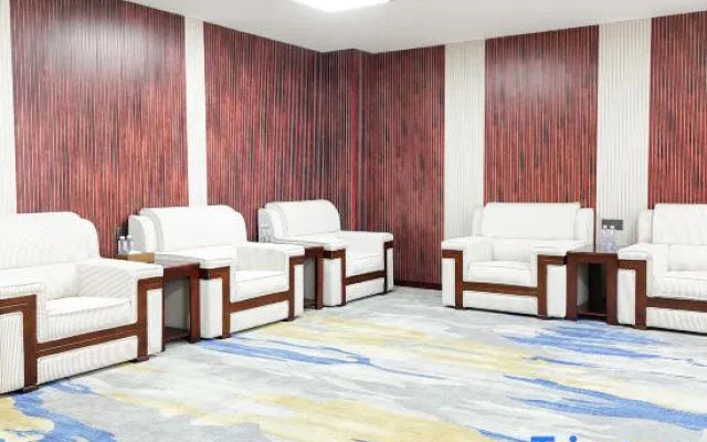 Linzhou Biandan Spirit Cultural Hotel (Hongqi Canal Avenue City Hall)
