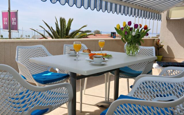 Beachfront Holiday Apartments