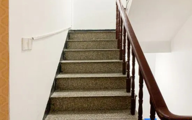 OYO Qiqihar Dongfeng Hotel