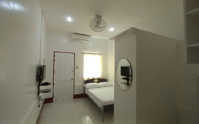 OYO 935 Palajuanders Inn