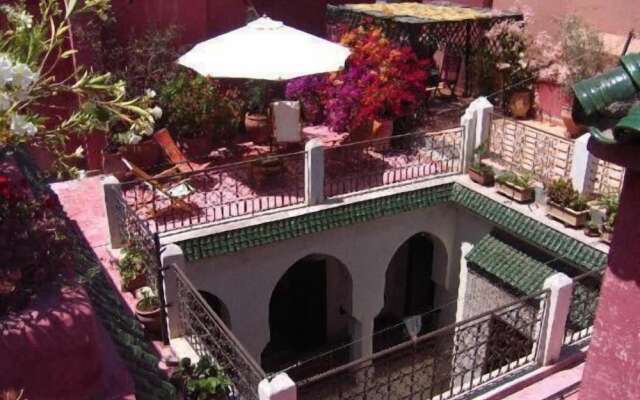 Nadir Home Riad