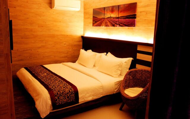 Hotel Time Nilai