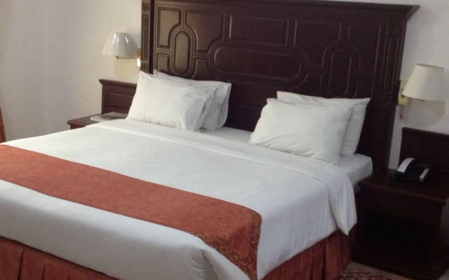 Manam Sohar Hotel Apartment