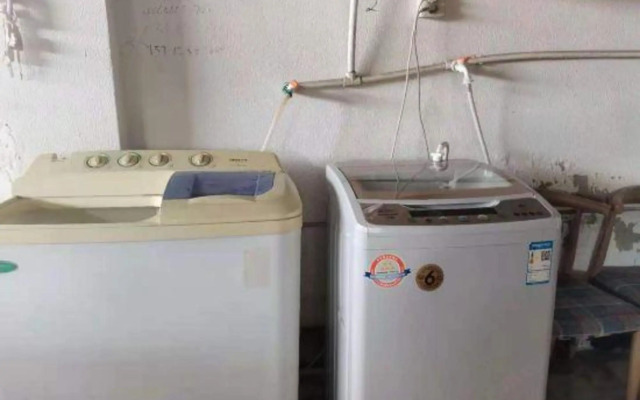 Greentre Carrey Light Luxury Hotel (Taizhou Luqiao Zhongsheng Plaza)