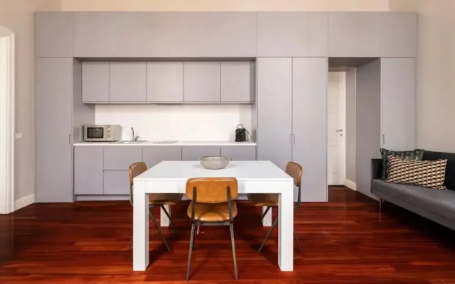 Croce Apartments