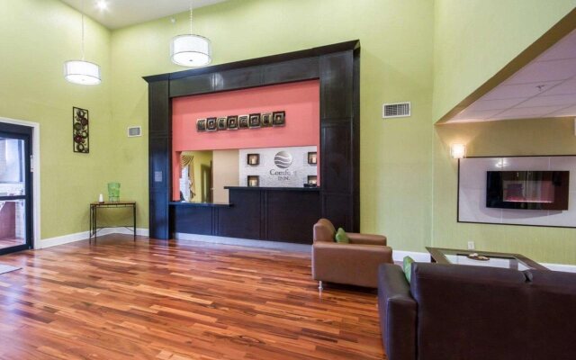 Comfort Inn & Suites Mansfield