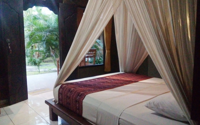 Suka Sari Cottages Pemuteran – Guest Rooms – Pemuteran