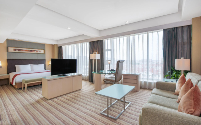 Qingdao  Parkview Holiday Hotel
