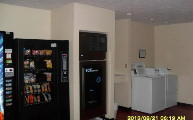 Bicentennial Inn