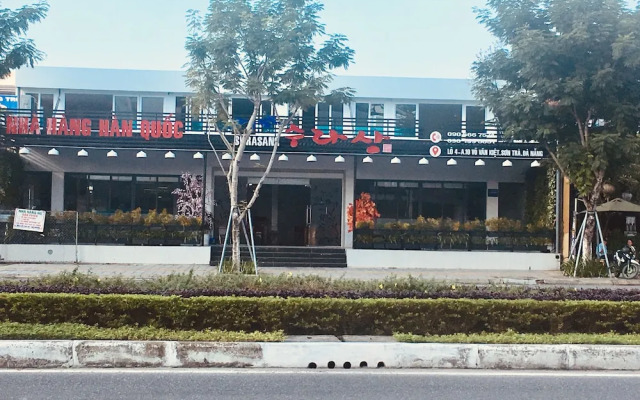 3 Bedroom Villa near Beach in Da Nang