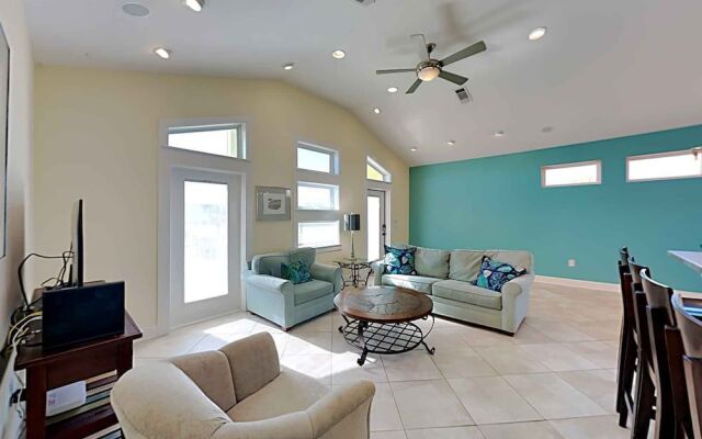 Lazy Urchin Seaclusion