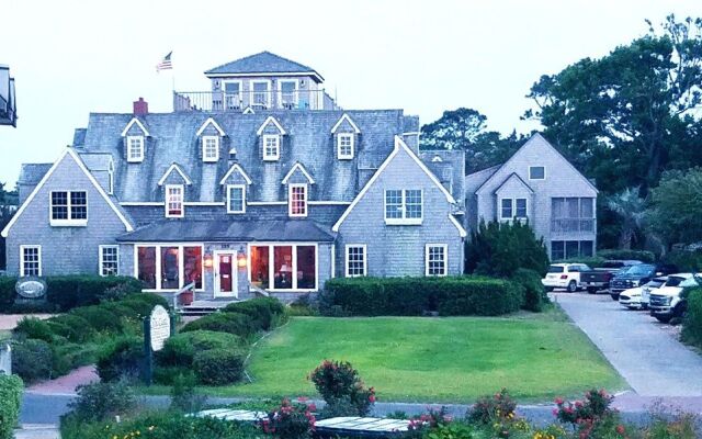 The Castle B&B on Silver Lake Harbor