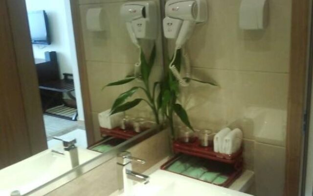 Days Hotel Nanjing
