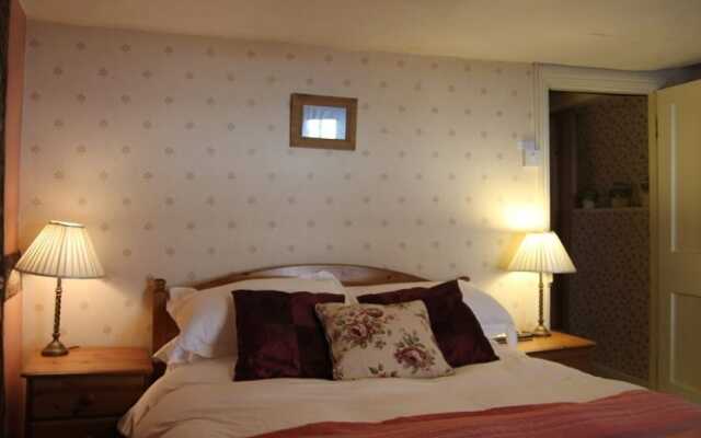 The Green Dragon - Inn