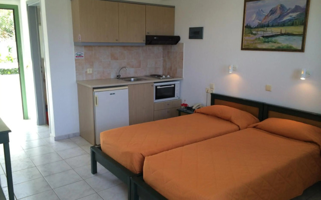 Nikolas Villas Apartments