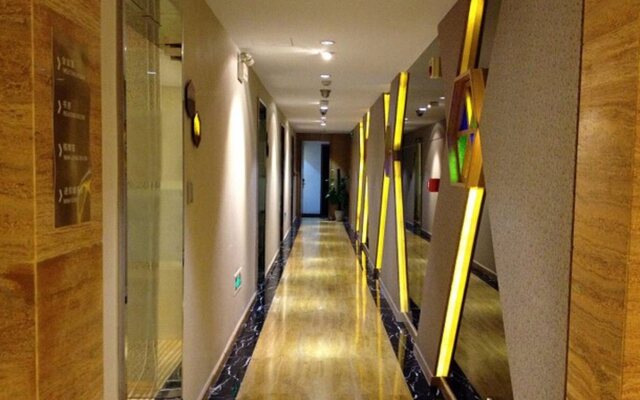 H-Hotel Riverside