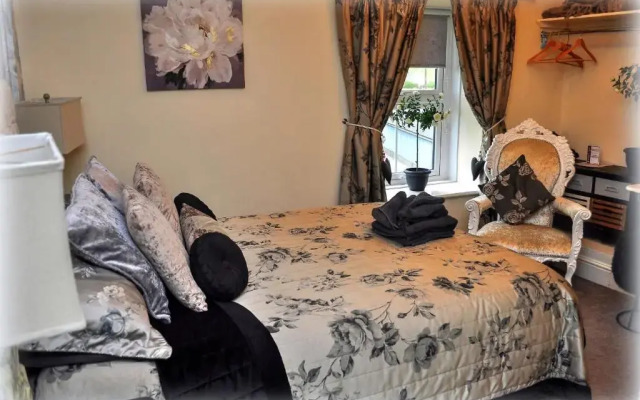 Peniarth Arms Hotel