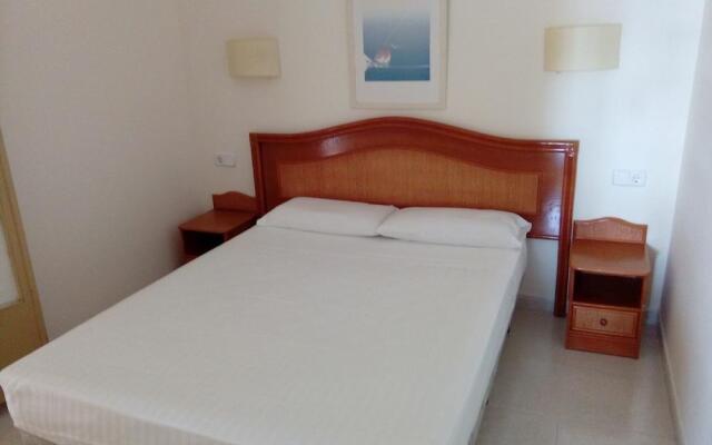 Apartamentos Aromar