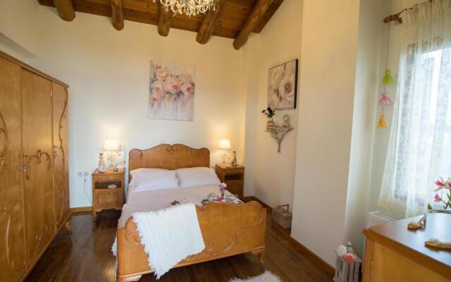 Maria's panoramic seaview House
