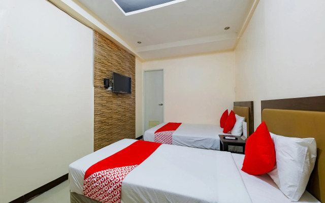 OYO 431 Apollo 11 Apartelle