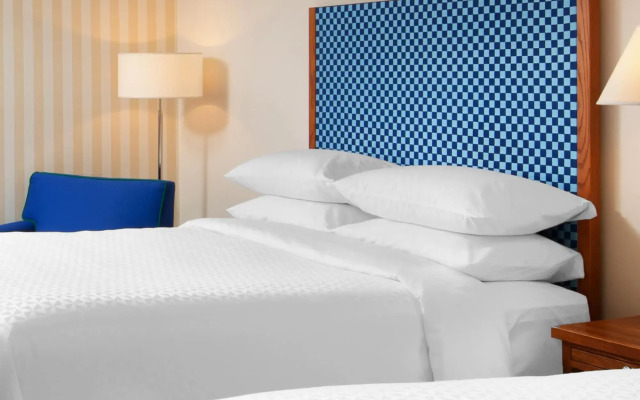 Four Points by Sheraton Bakersfield