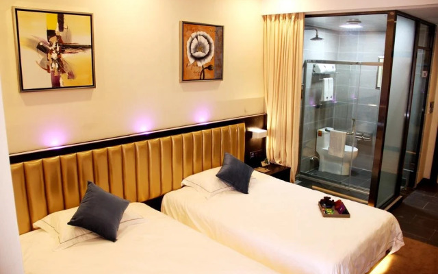 Younger Hotel