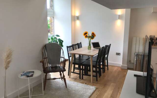 2x Bedroom flat in London