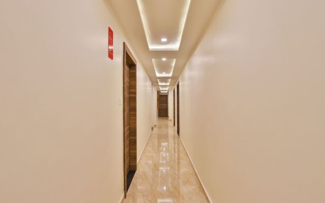 OYO 13032 Shiv Sagar Palace