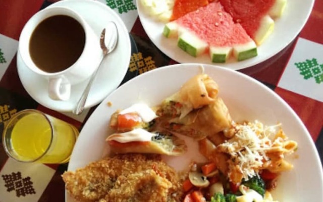 Madu Tiga Beach & Resort