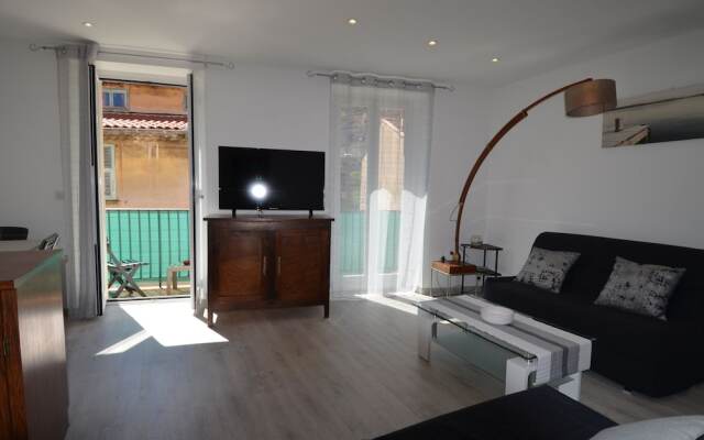 Apartment 5 Persons In Old Village Of Villefranche Sur Mer Near Sea And Train Station