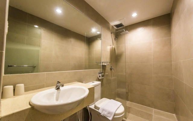 Little Gaya Hotel
