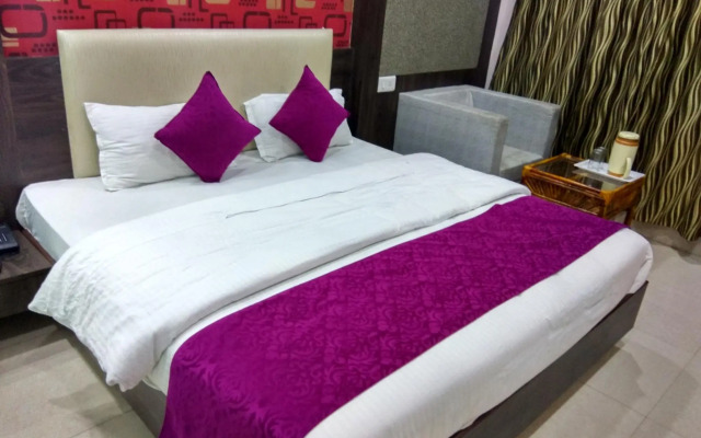 OYO Rooms Opposite Railway Station Indore Gate