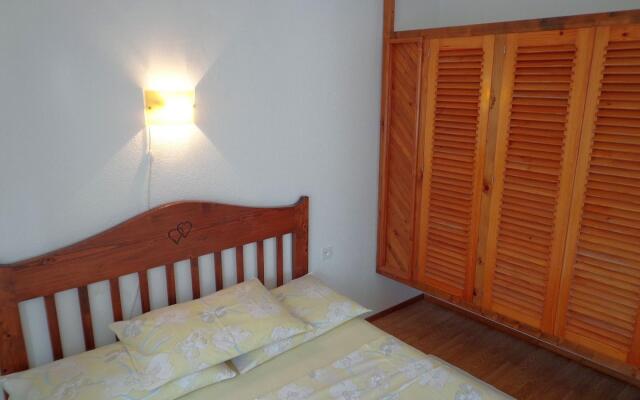 Brane - 150m from sea - A6(2+1)