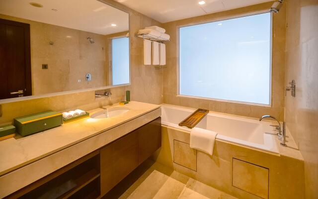 Holiday Inn Dhaka City Centre by IHG