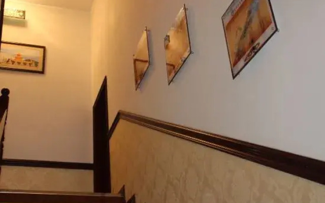 Hailuogou Yunyixiaoshe Homestay