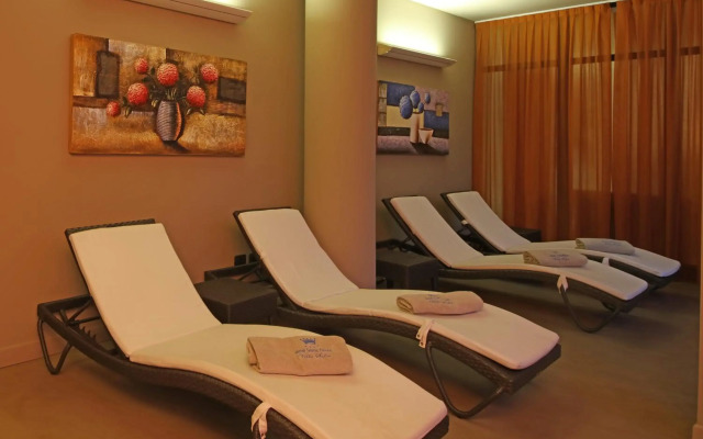Hotel Savoy Palace