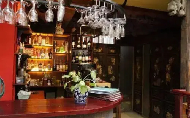 Dali Mercury Inn
